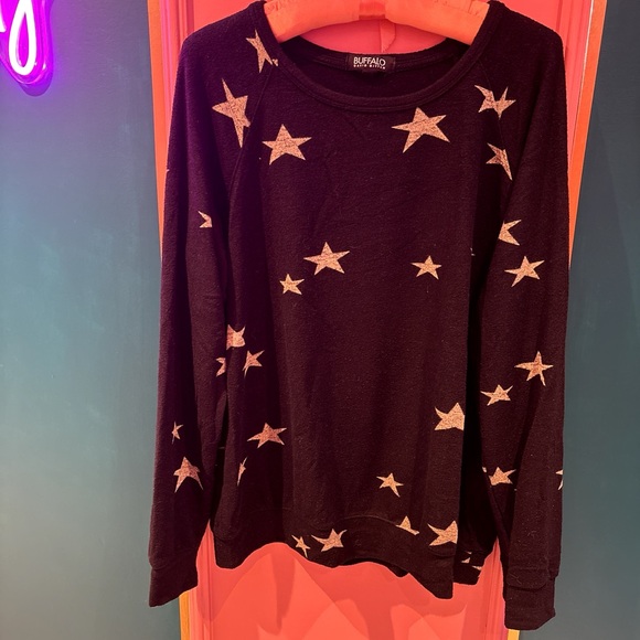 Buffalo sweater with stars - Picture 1 of 3
